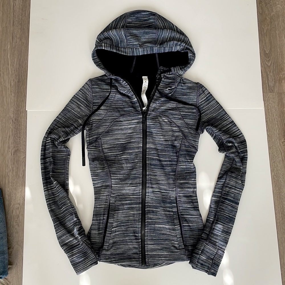 Lululemon Hooded Define Jacket Nulu Size 4